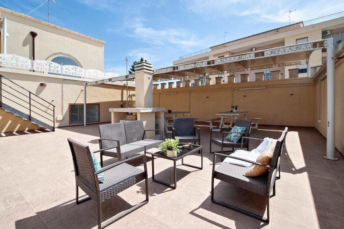 Residence De Franchis - Smart Apartments Λέτσε Εξωτερικό φωτογραφία