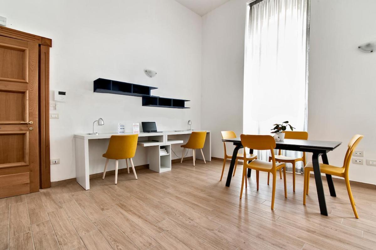 Residence De Franchis - Smart Apartments Λέτσε Εξωτερικό φωτογραφία