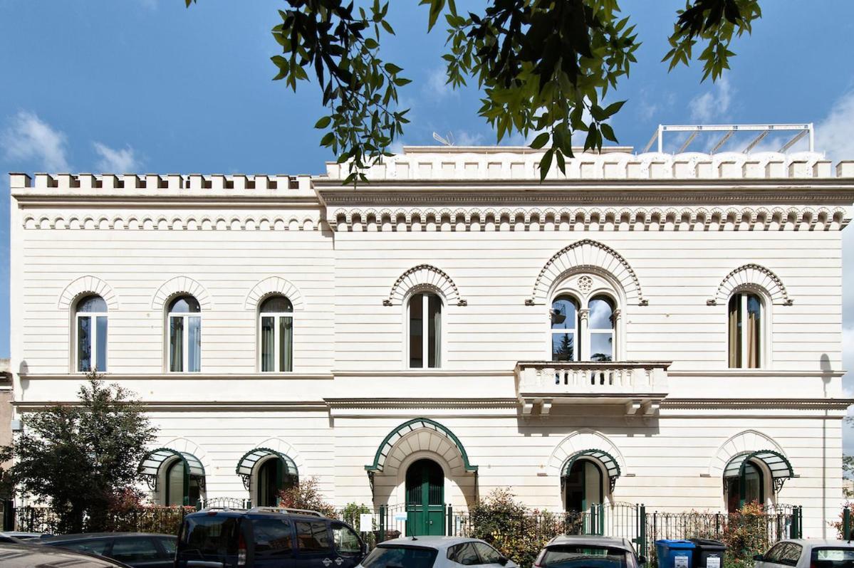 Residence De Franchis - Smart Apartments Λέτσε Εξωτερικό φωτογραφία