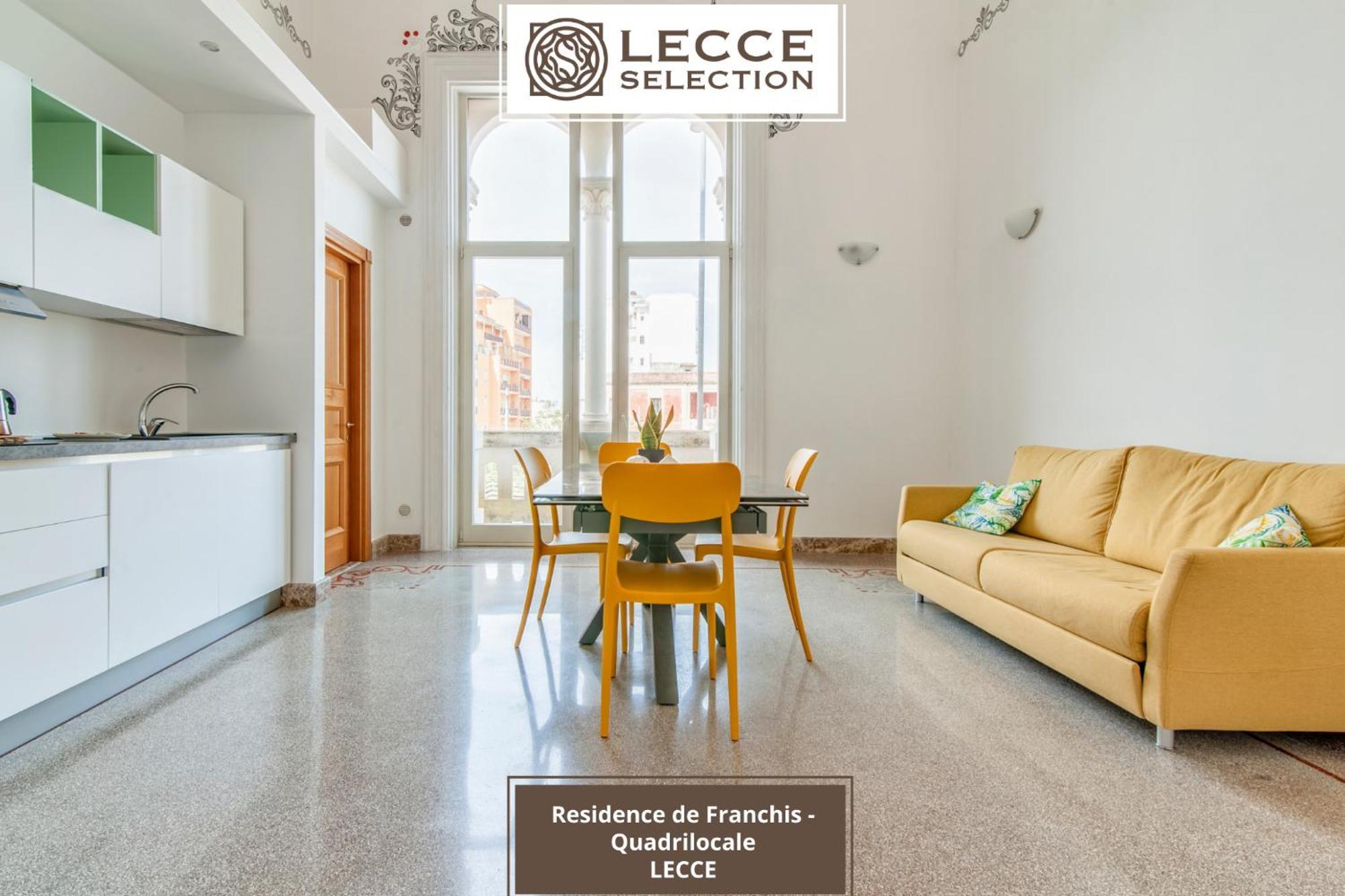 Residence De Franchis - Smart Apartments Λέτσε Εξωτερικό φωτογραφία