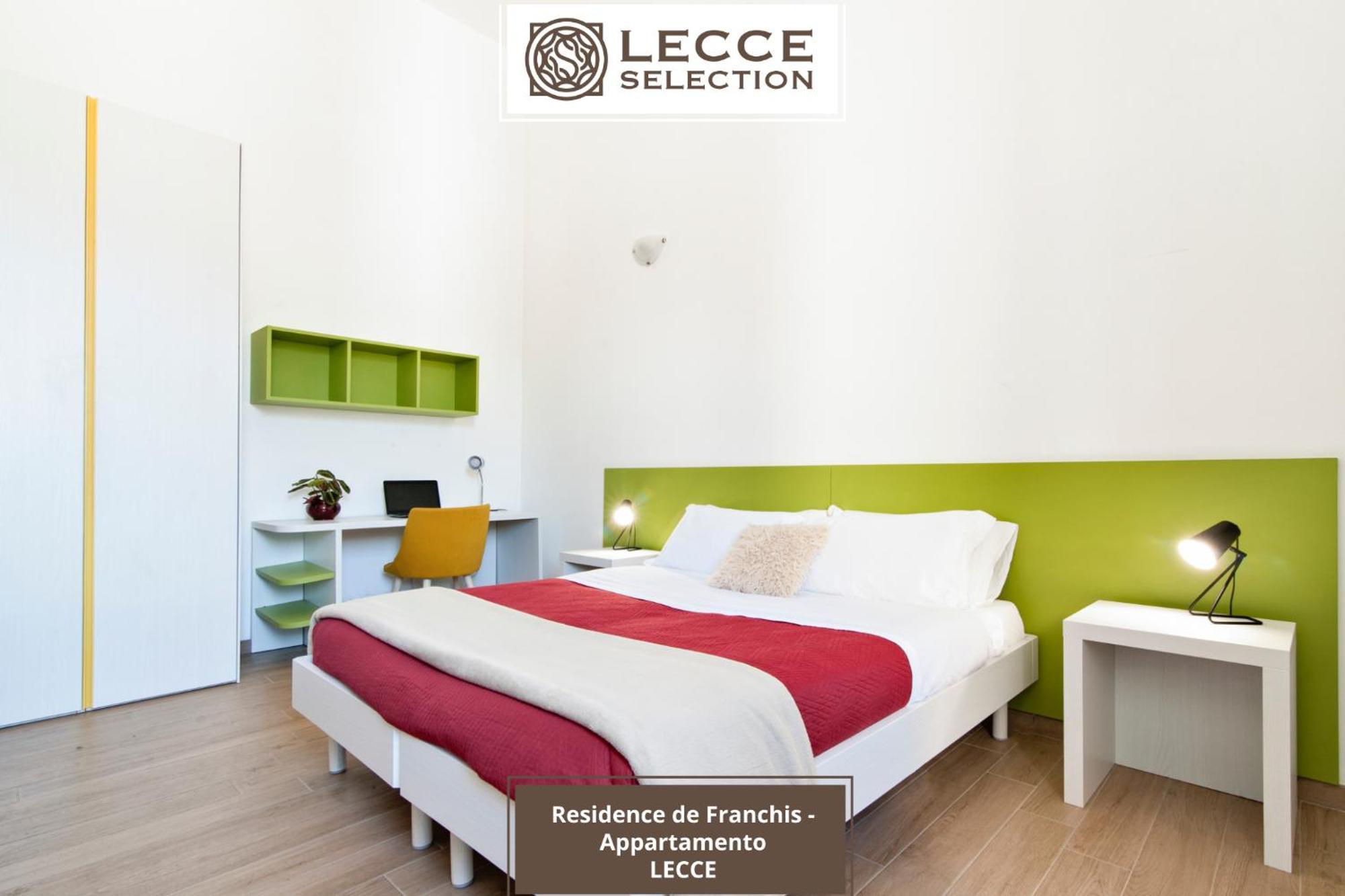 Residence De Franchis - Smart Apartments Λέτσε Εξωτερικό φωτογραφία